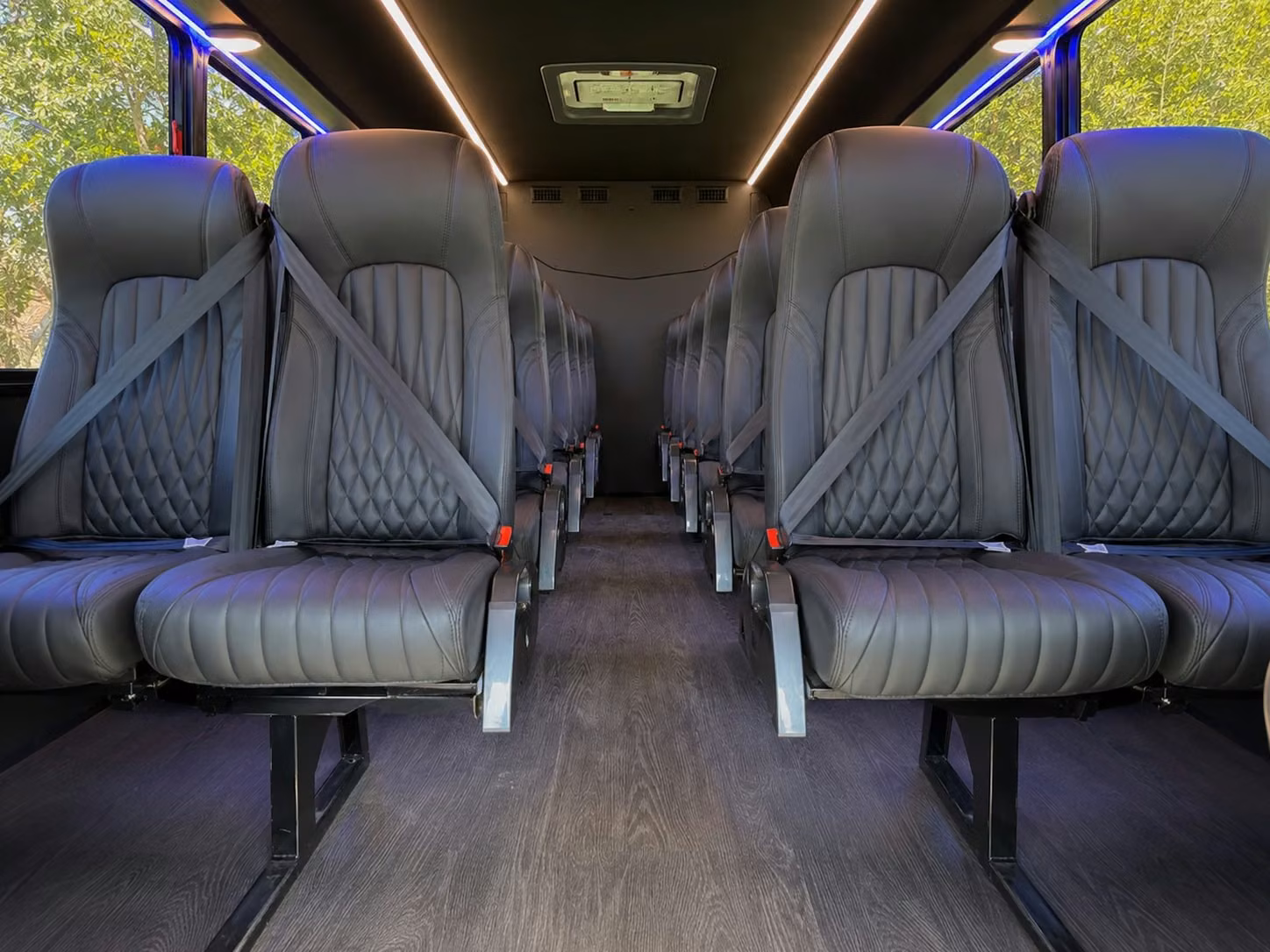 gainesville 18 passenger minibus rental