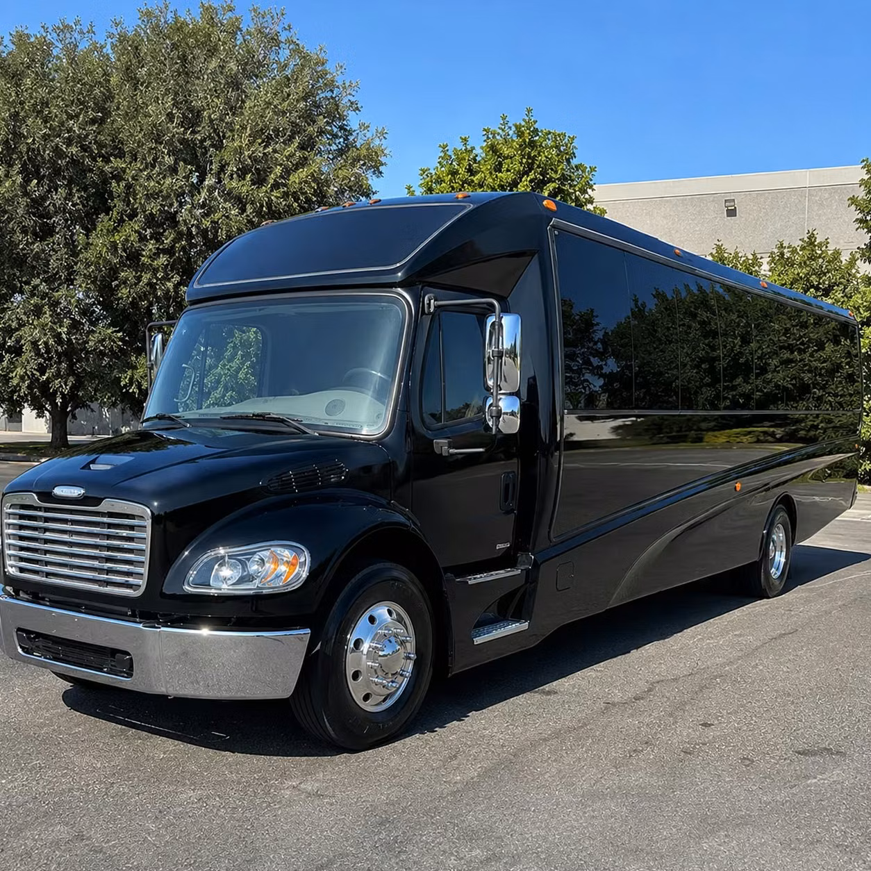 gainesville 25 passenger minibus rental