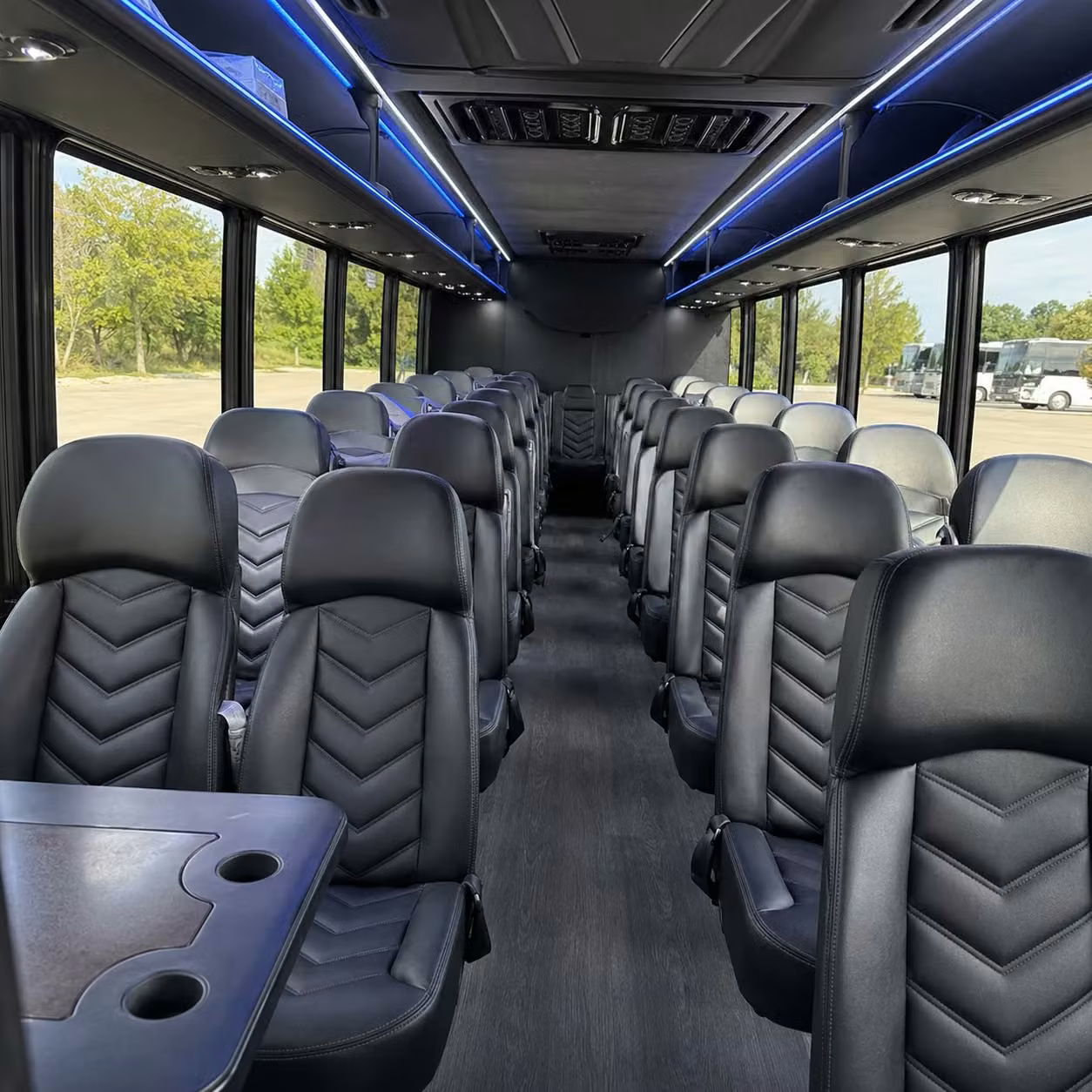gainesville 30 passenger minibus rental
