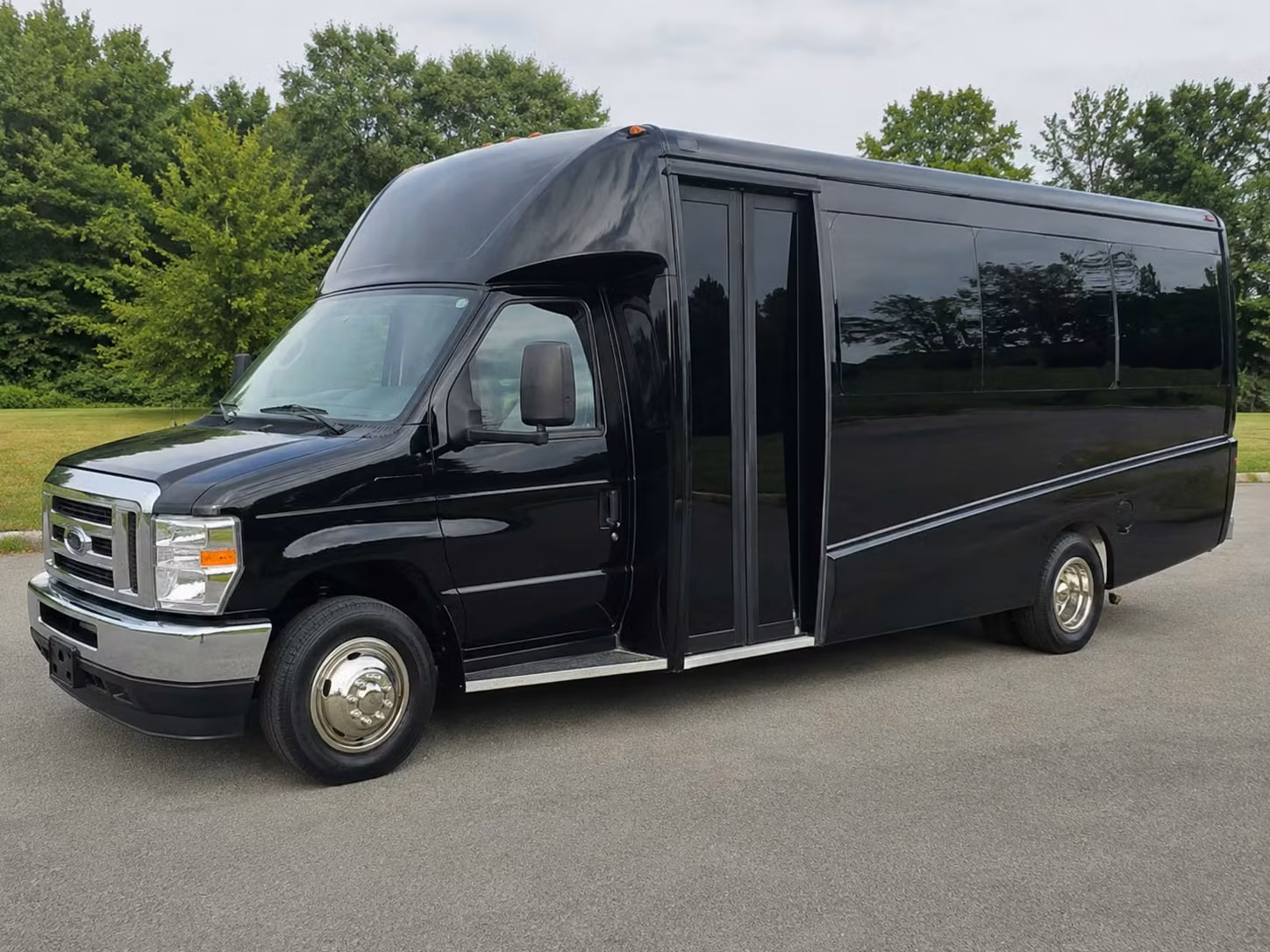 gainesville concert bus rentals