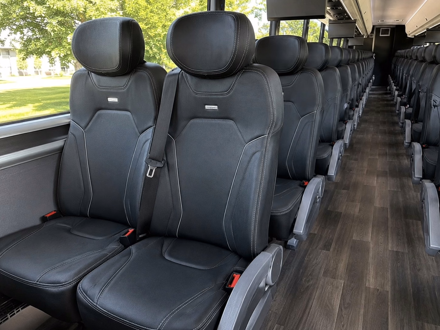 gators football game day shuttle transportation from hotels and tailgate lots