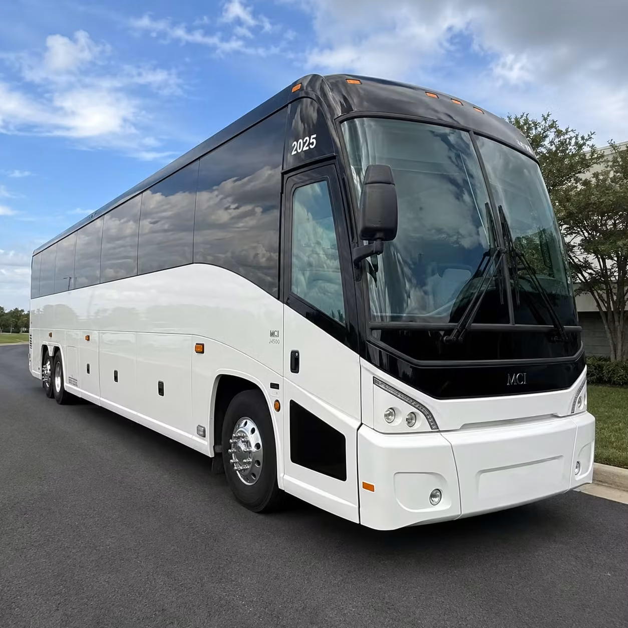 university of florida students and alumni groups love busrentalgainesville com for gainesville concert trips